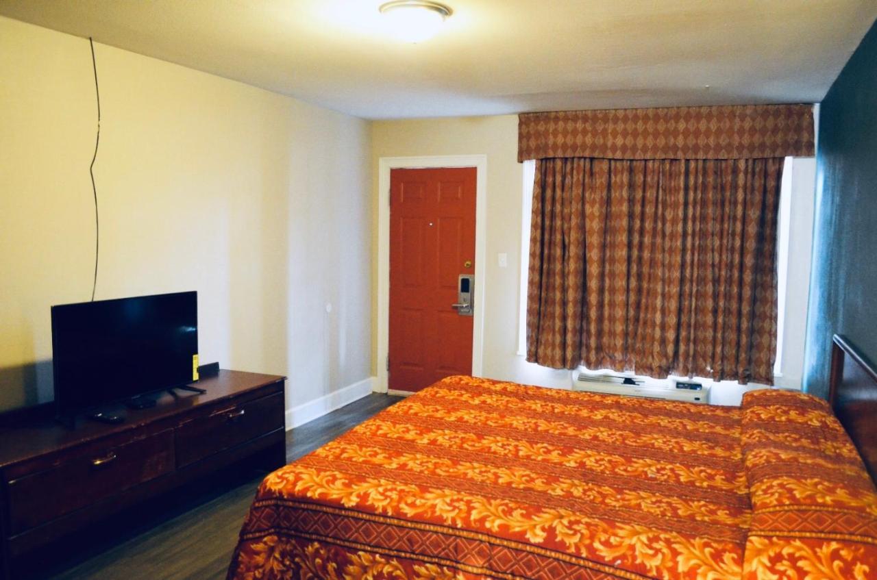 Budget Inn Russellville Exterior photo